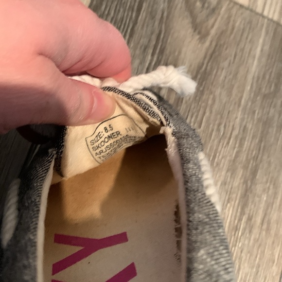 Roxy skooner size 8.5 loafer shoes - Picture 2 of 5